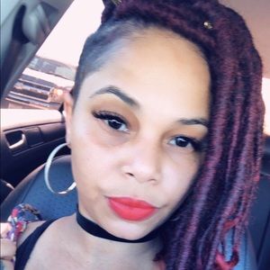 Meet your Posher, Misty